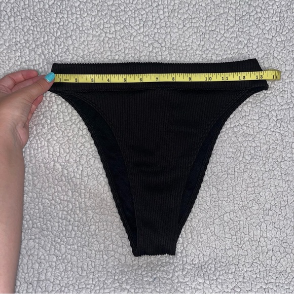 Hollister high waisted bikini bottoms - Picture 6 of 7